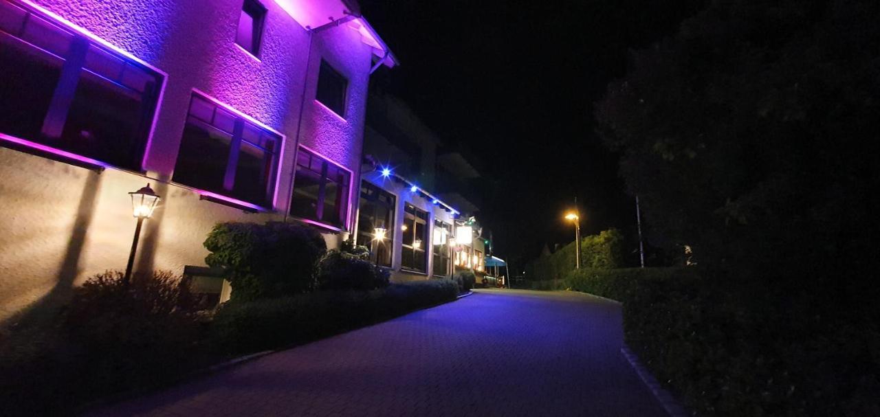Hotel Bigger Hof - Wirtshaus Platzhirsch Am Jahnplatz اولسبرغ المظهر الخارجي الصورة