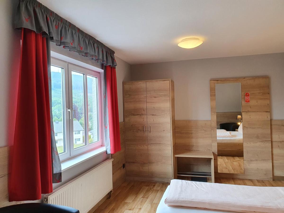 Hotel Bigger Hof - Wirtshaus Platzhirsch Am Jahnplatz اولسبرغ المظهر الخارجي الصورة